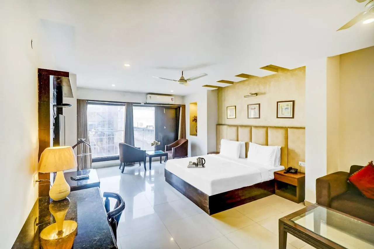 Townhouse 517 La Sapphire Near Delhi Airport Hotel New Delhi