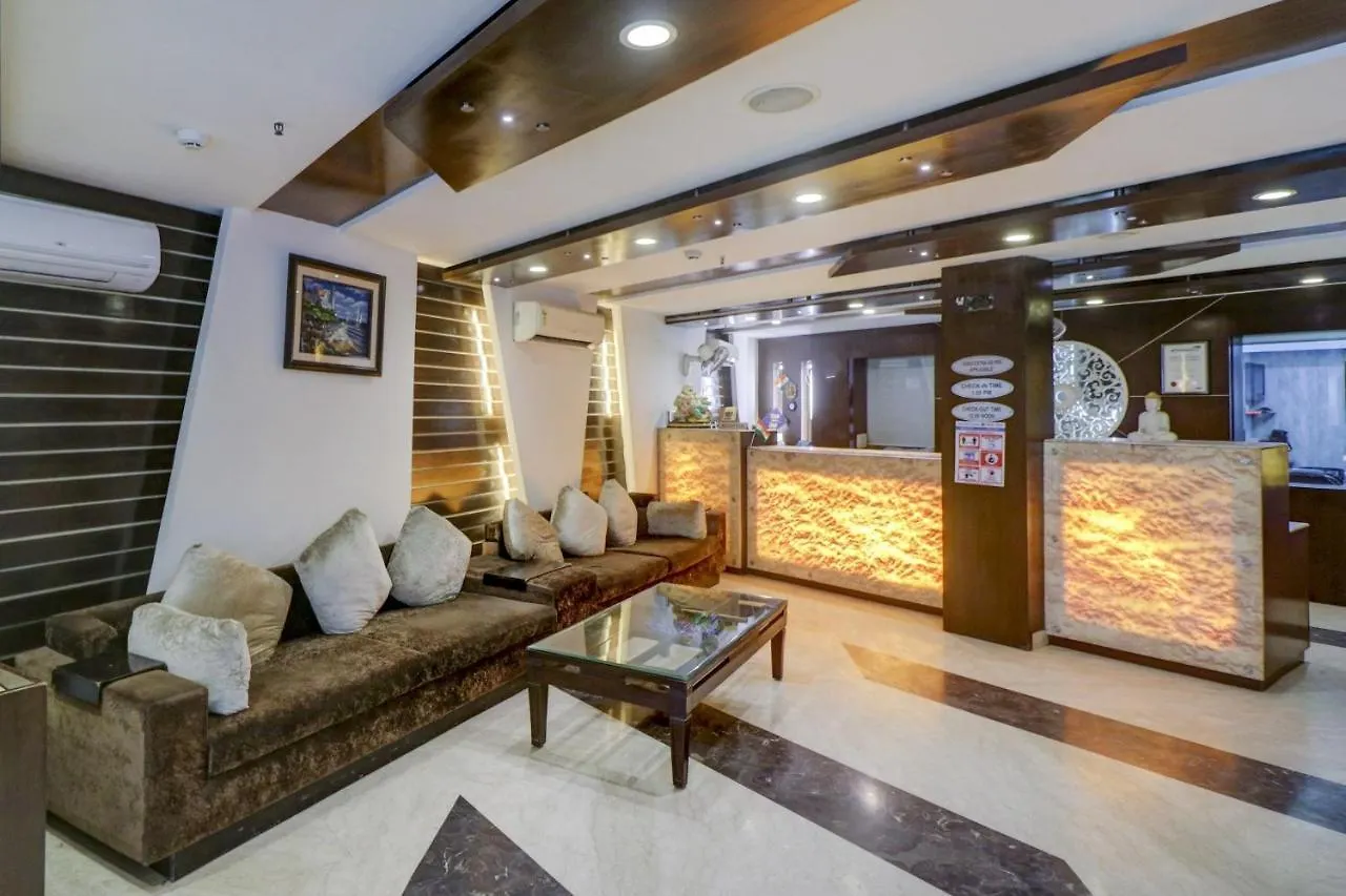 Townhouse 517 La Sapphire Near Delhi Airport Hotel New Delhi 4*,