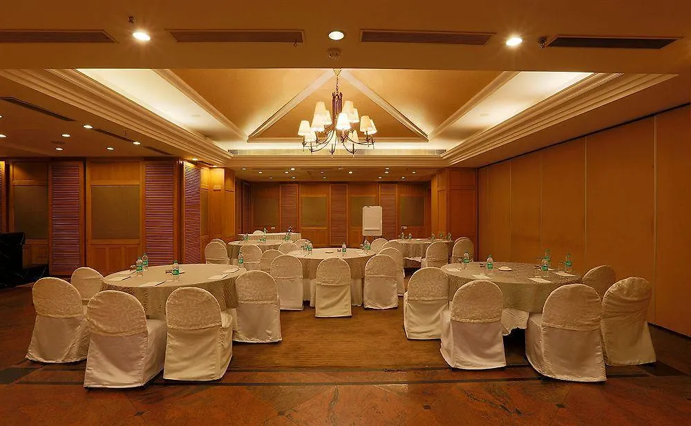 Townhouse 517 La Sapphire Near Delhi Airport Hotel New Delhi 4*,