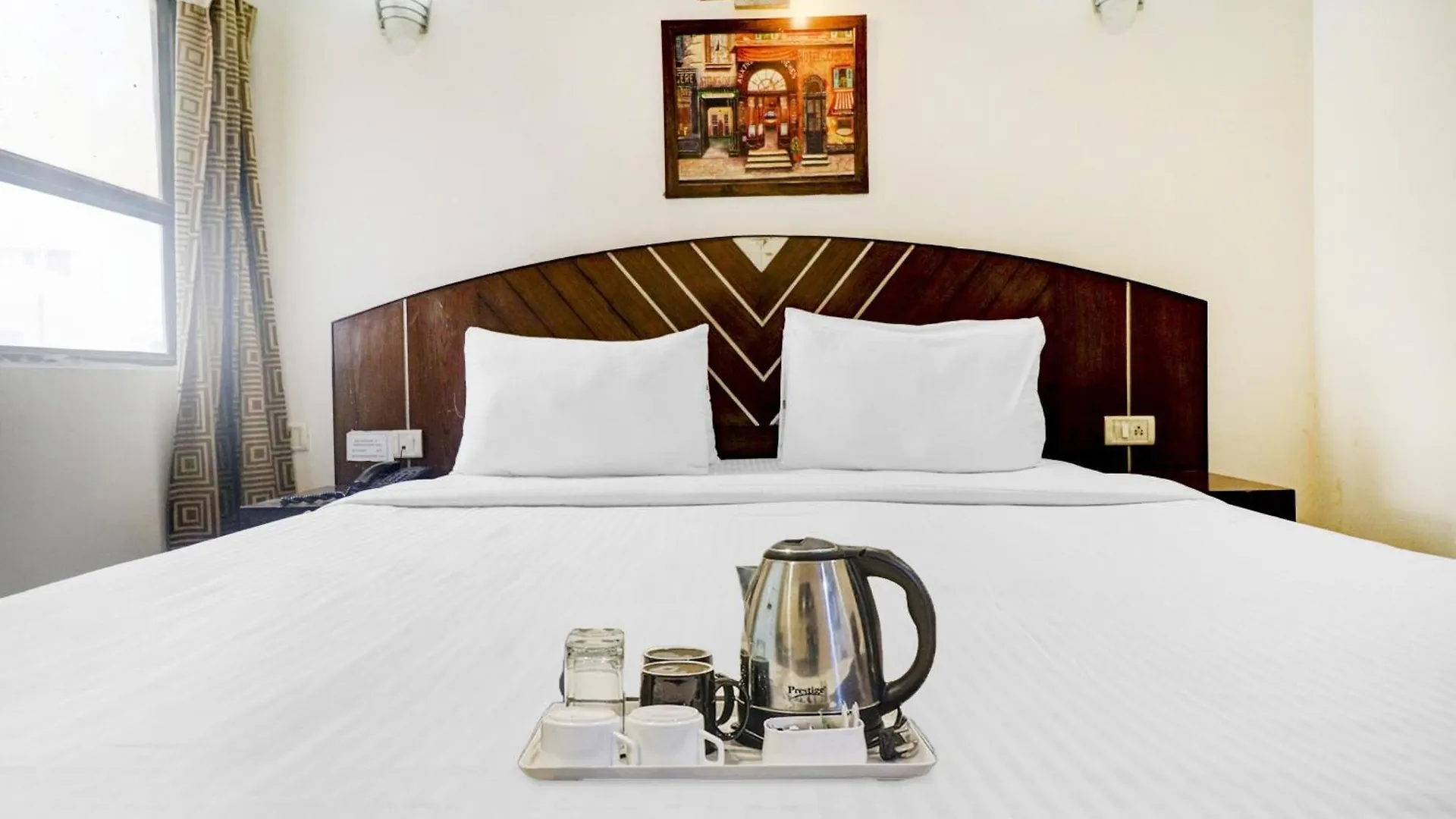 Townhouse 517 La Sapphire Near Delhi Airport Hotel New Delhi